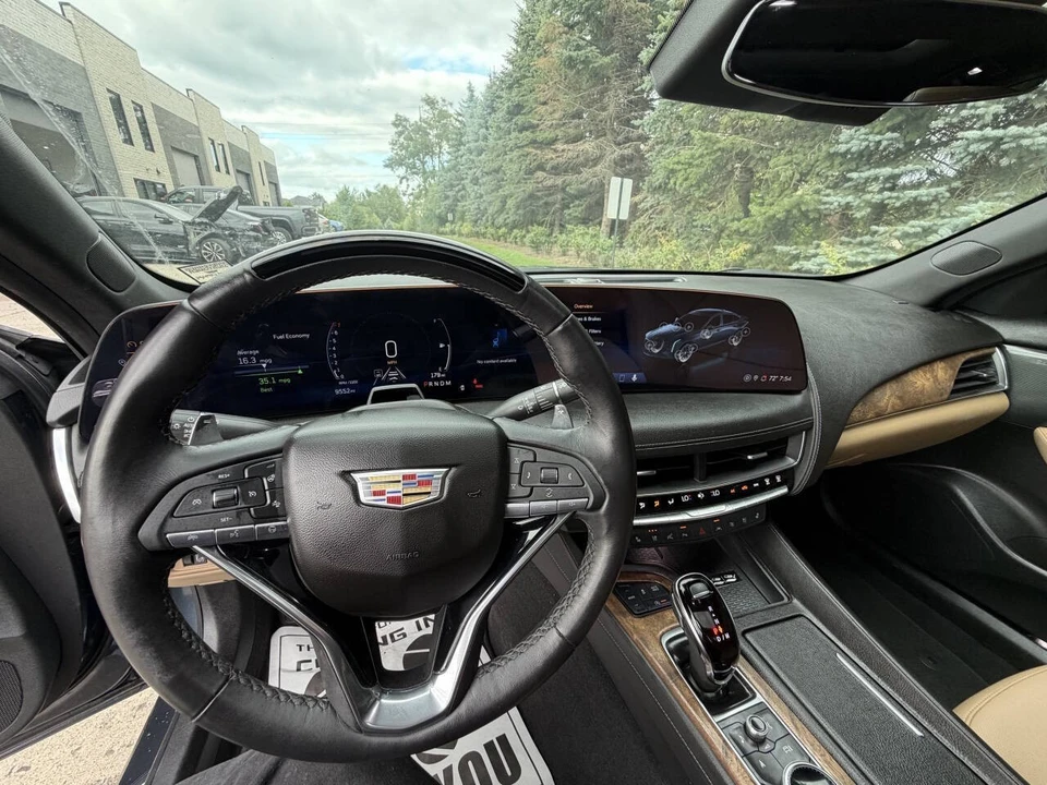 2025 Cadillac CT5 - Image 12 of 24