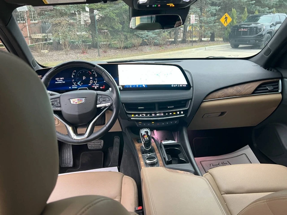 2025 Cadillac CT5 - Image 18 of 21