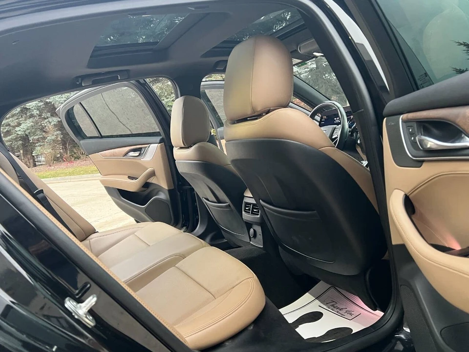 2025 Cadillac CT5 - Image 17 of 21
