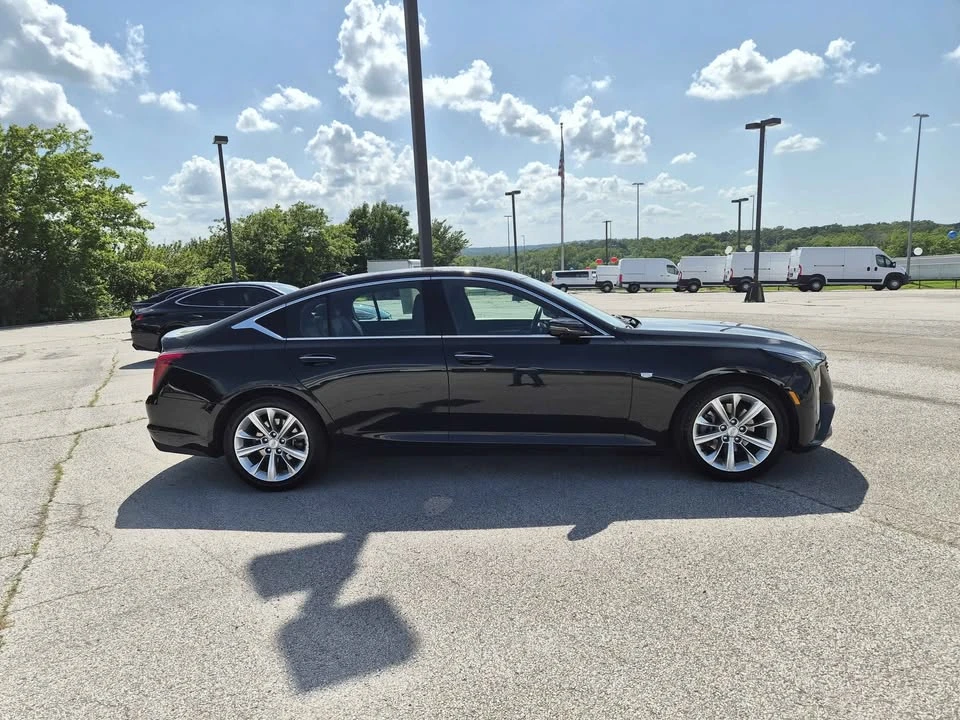 2025 Cadillac CT5 - Image 3 of 20