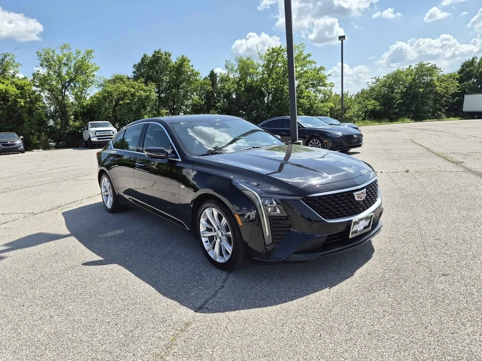2025 Cadillac CT5 - Image 2 of 20