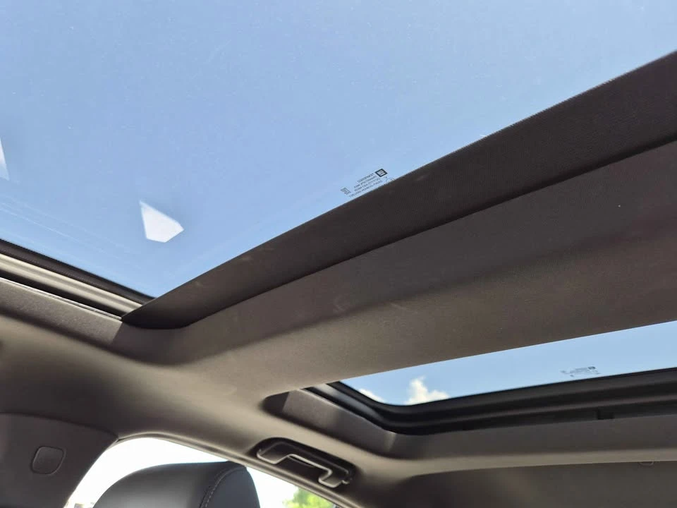 2025 Cadillac CT5 - Image 16 of 20