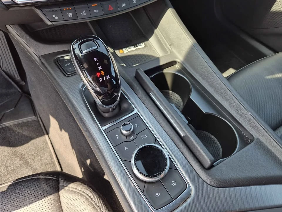 2025 Cadillac CT5 - Image 13 of 20