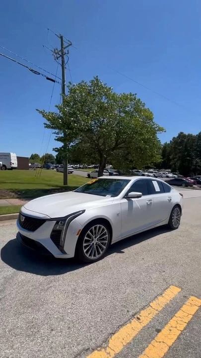 2025 Cadillac CT5 - Image 10 of 10