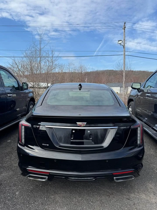 2025 Cadillac CT5 - Image 5 of 12
