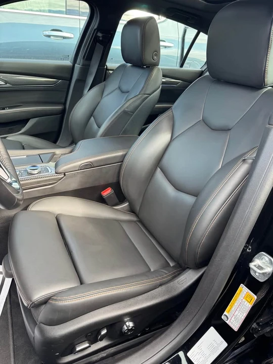 2025 Cadillac CT5 - Image 8 of 12
