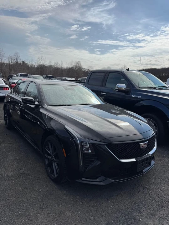 2025 Cadillac CT5 - Image 3 of 12