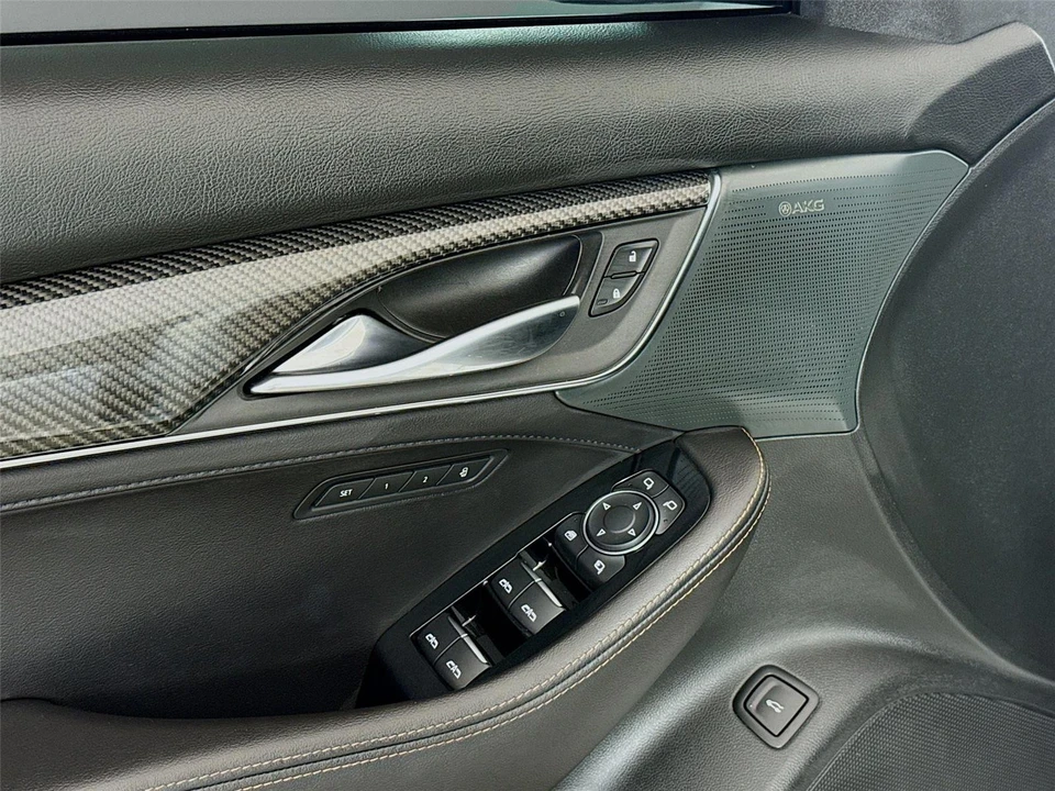 2025 Cadillac CT5 - Image 17 of 21