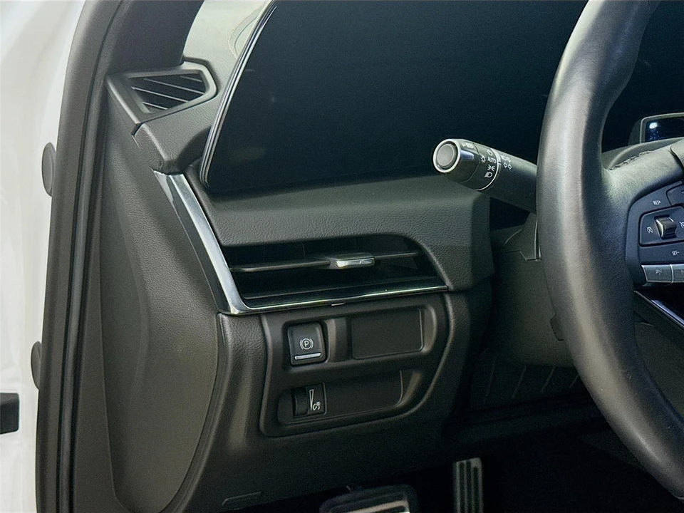 2025 Cadillac CT5 - Image 7 of 14
