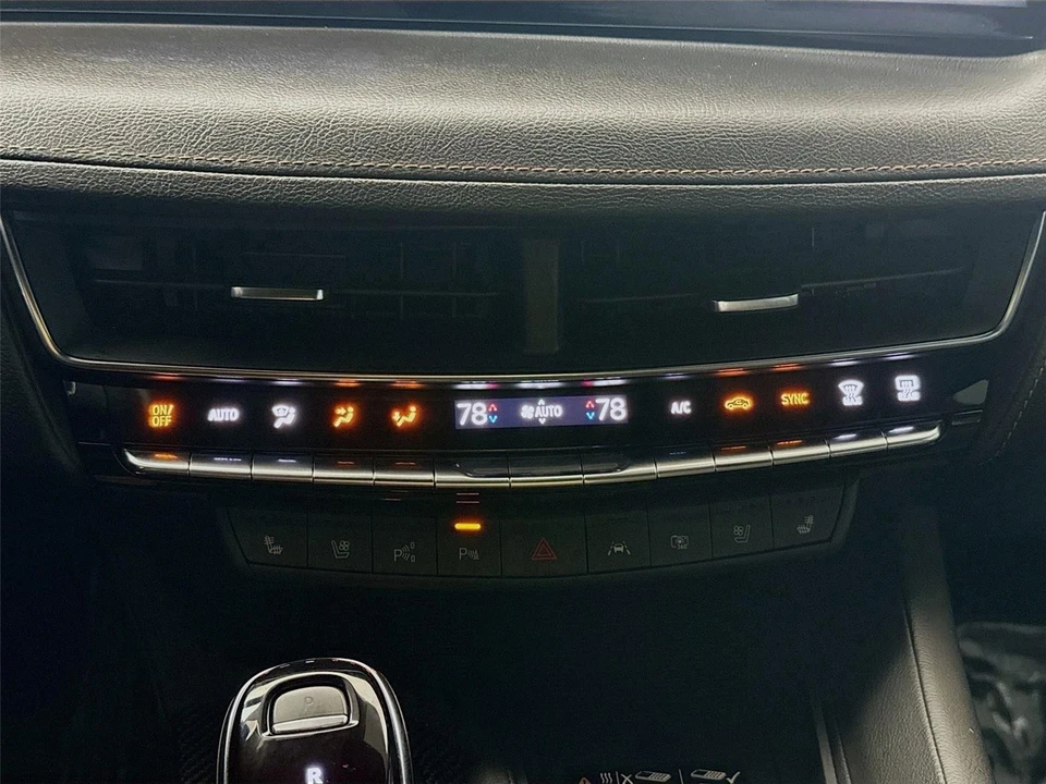 2025 Cadillac CT5 - Image 15 of 21