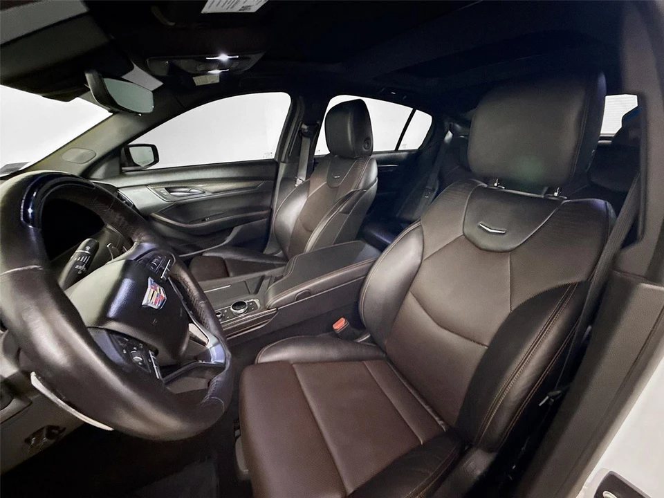 2025 Cadillac CT5 - Image 19 of 21