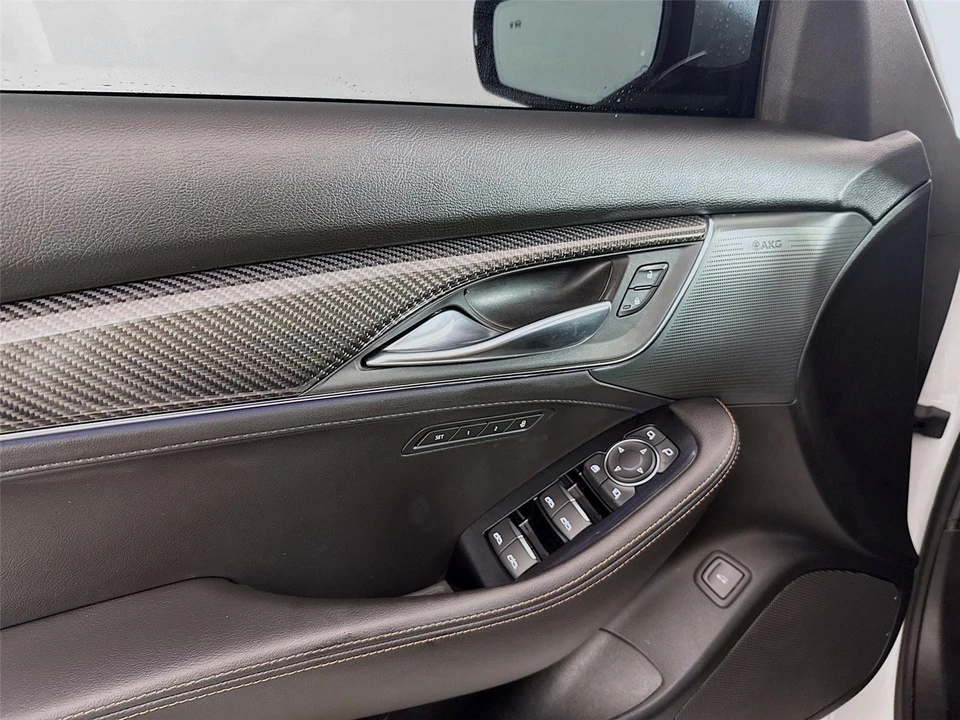 2025 Cadillac CT5 - Image 17 of 21