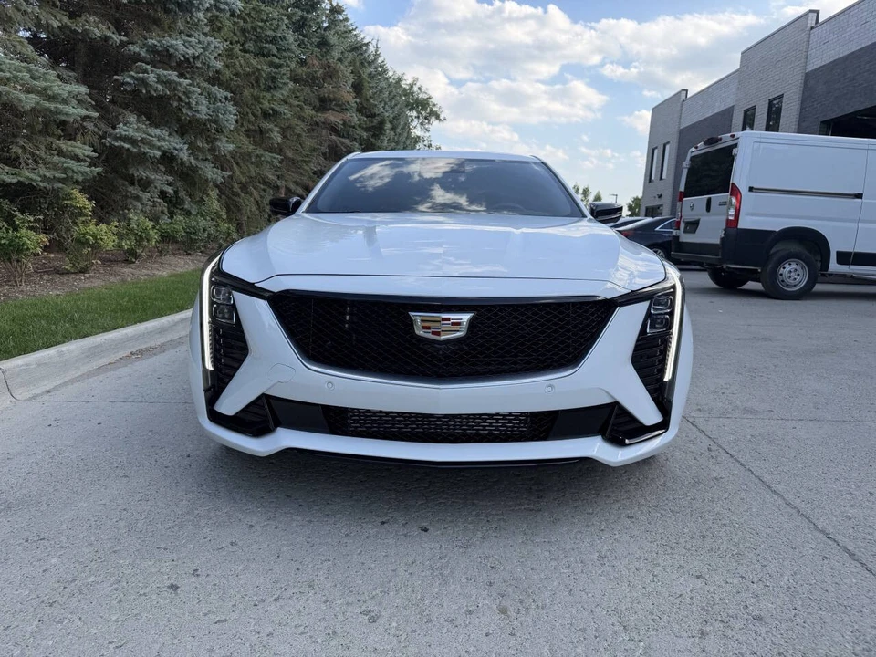 2025 Cadillac CT5 - Image 3 of 22