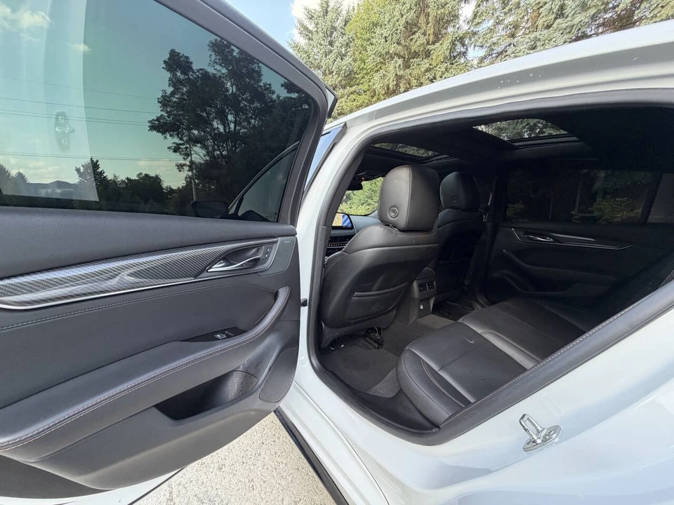 2025 Cadillac CT5 - Image 18 of 22