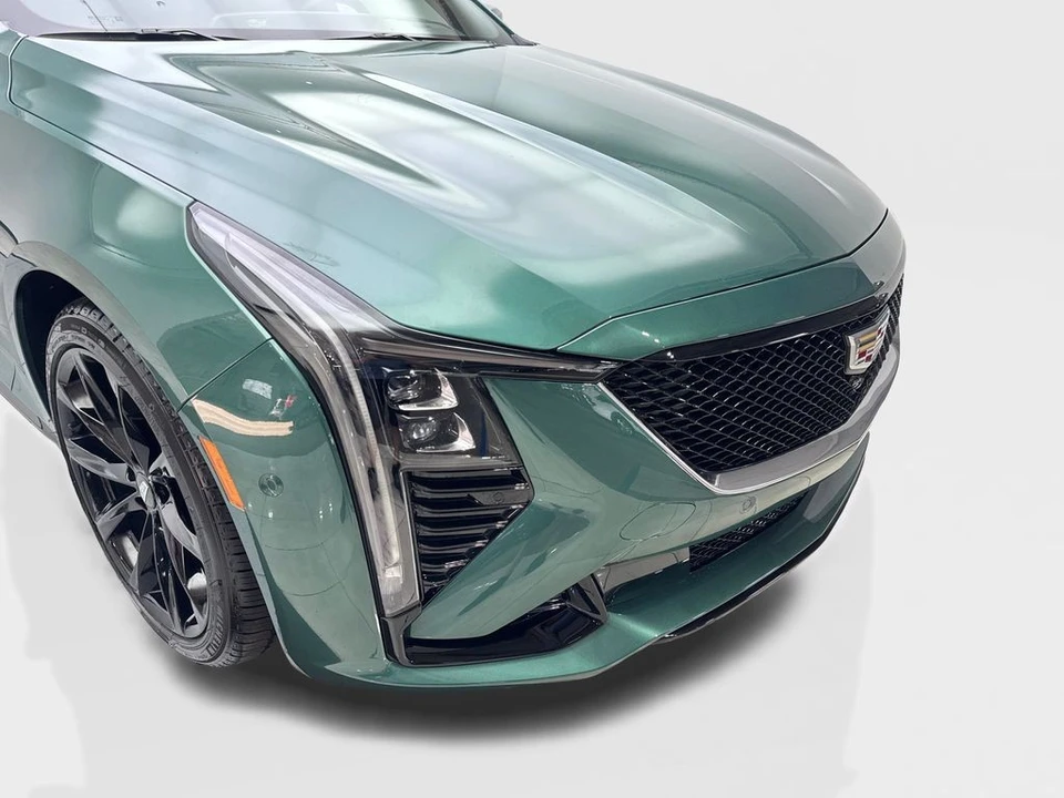 2025 Cadillac CT5 - Image 17 of 21
