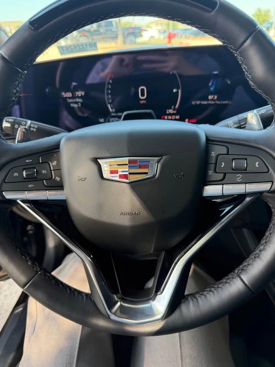 2025 Cadillac CT5 - Image 9 of 9