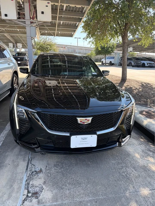 2025 Cadillac CT5 - Image 2 of 9