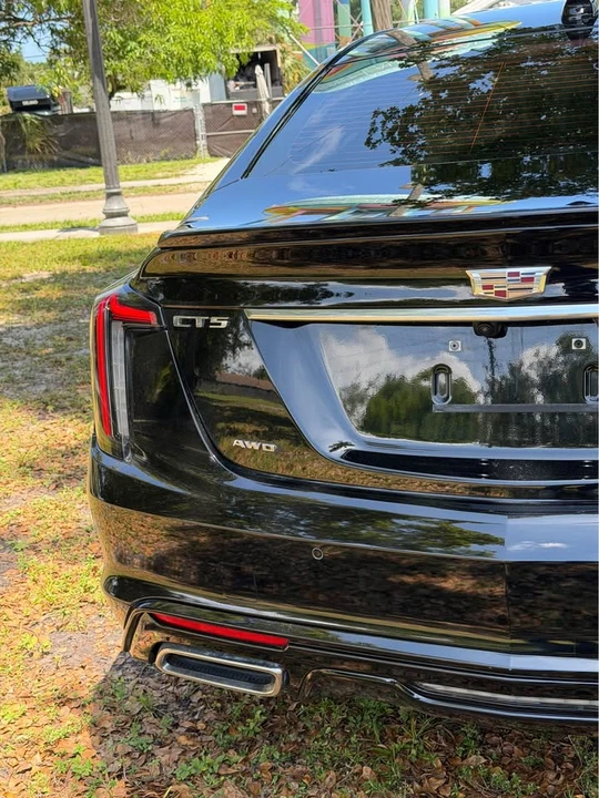 2025 Cadillac CT5 - Image 9 of 19