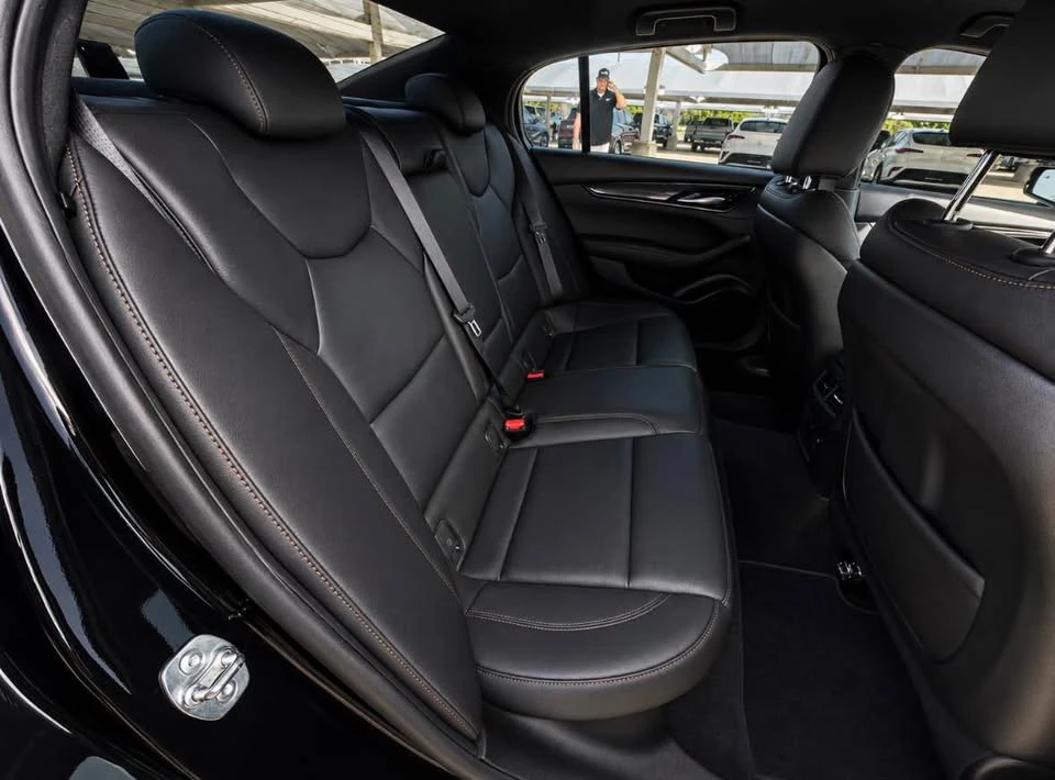 2025 Cadillac CT5 - Image 6 of 9