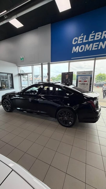 2025 Cadillac CT5-V - Image 3 of 9