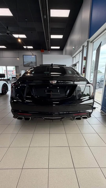 2025 Cadillac CT5-V - Image 5 of 9