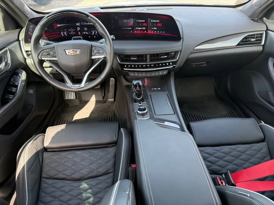 2025 Cadillac CT5-V - Image 13 of 20