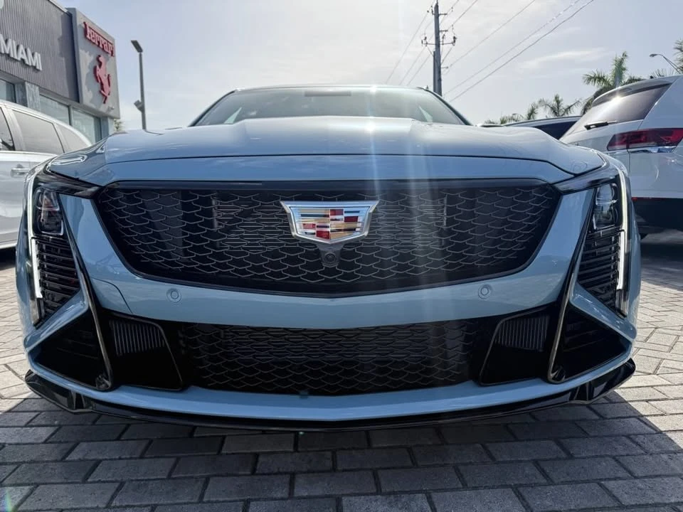 2025 Cadillac CT5-V - Image 2 of 20