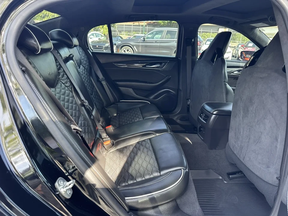 2025 Cadillac CT5-V - Image 22 of 28