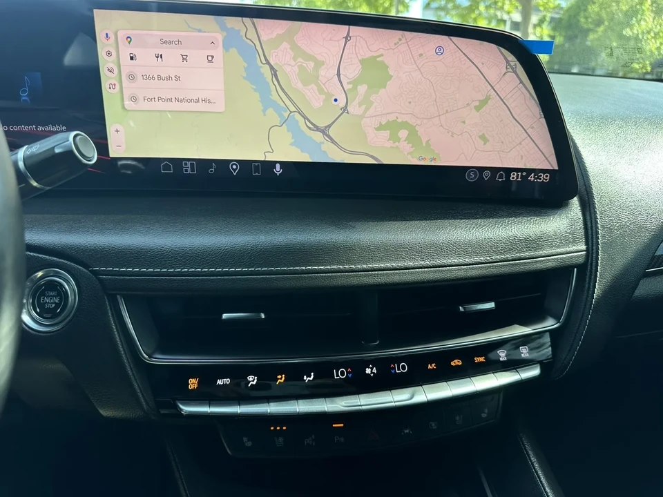 2025 Cadillac CT5-V - Image 25 of 28