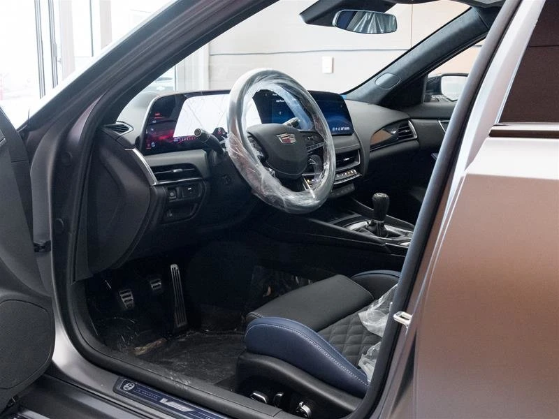 2025 Cadillac CT5-V Blackwing - Image 12 of 20