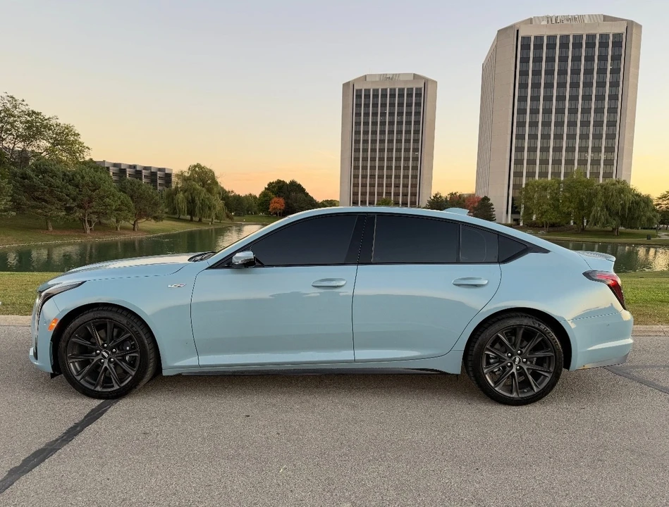 2025 Cadillac CT5-V - Image 4 of 13