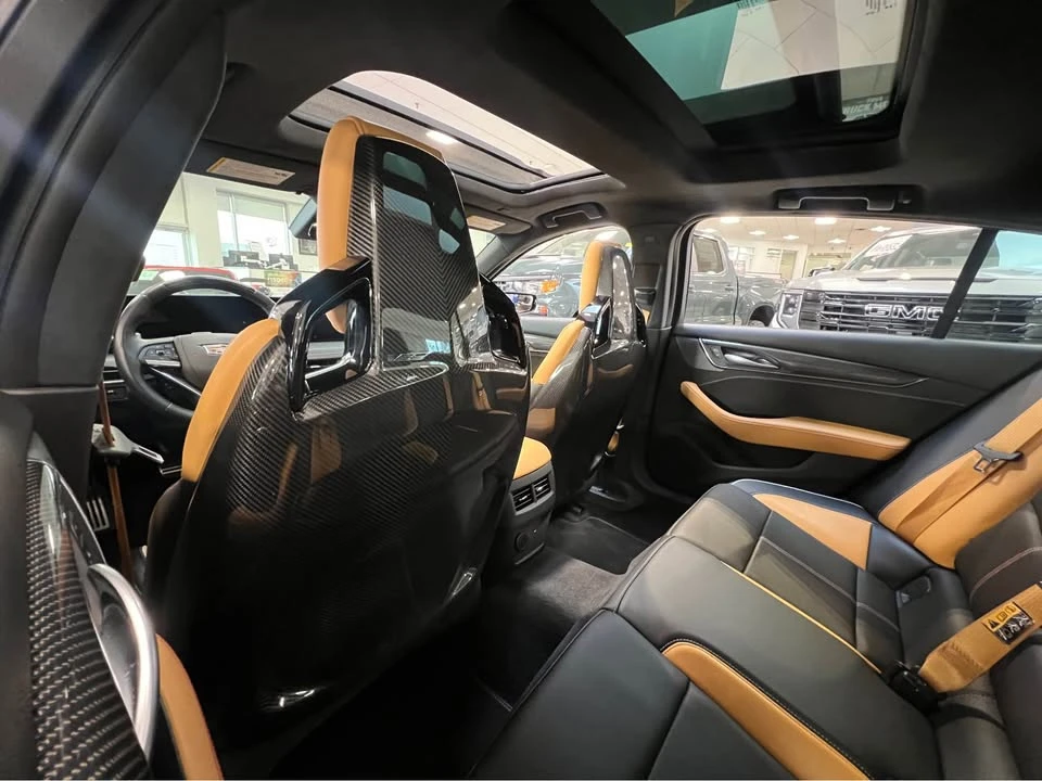 2025 Cadillac CT5 - Image 8 of 12
