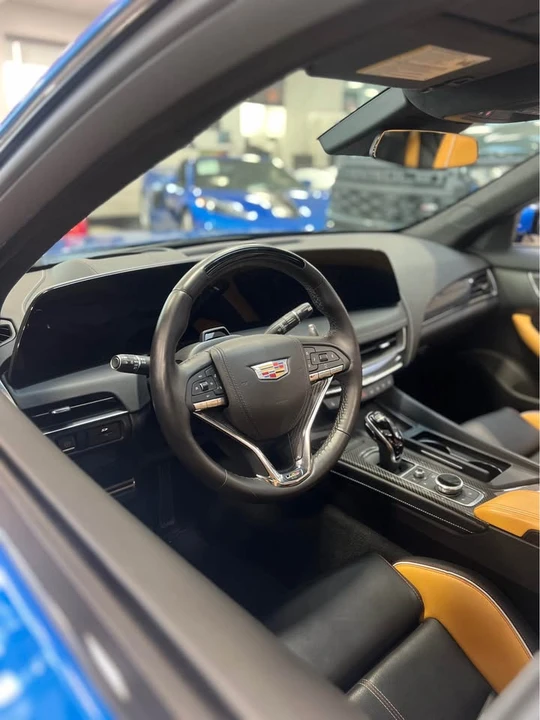 2025 Cadillac CT5 - Image 5 of 12