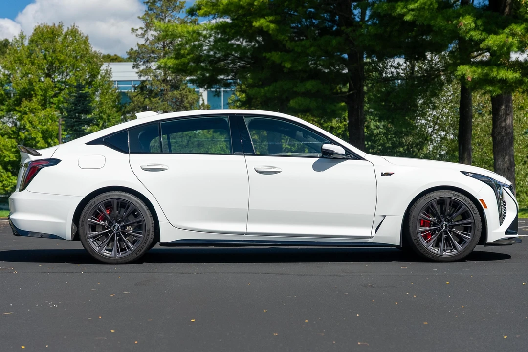 2025 Cadillac CT5-V Blackwing - Image 3 of 31