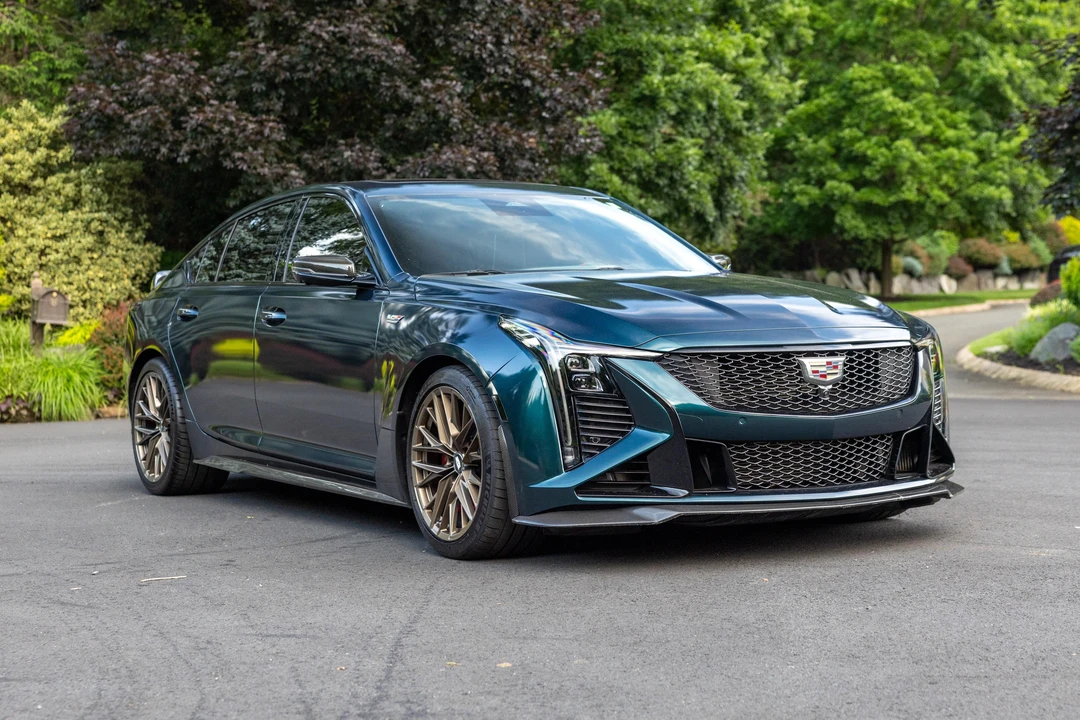 2025 Cadillac CT5-V Blackwing - Image 9 of 31