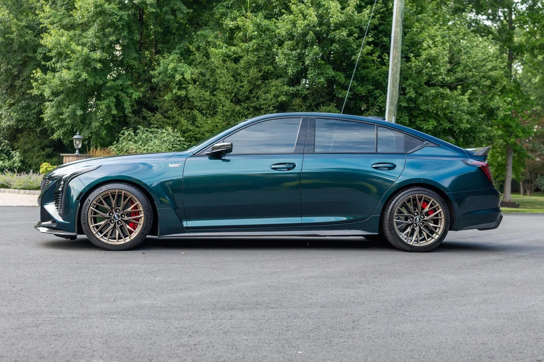 2025 Cadillac CT5-V Blackwing - Image 7 of 31