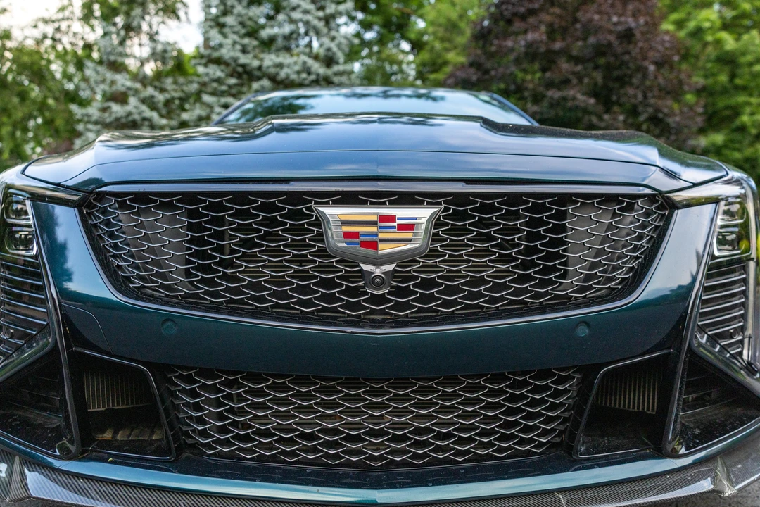 2025 Cadillac CT5-V Blackwing - Image 14 of 31