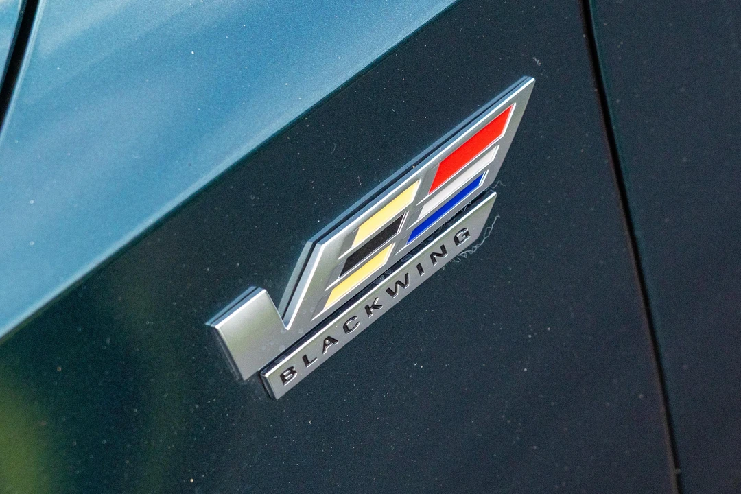 2025 Cadillac CT5-V Blackwing - Image 17 of 31