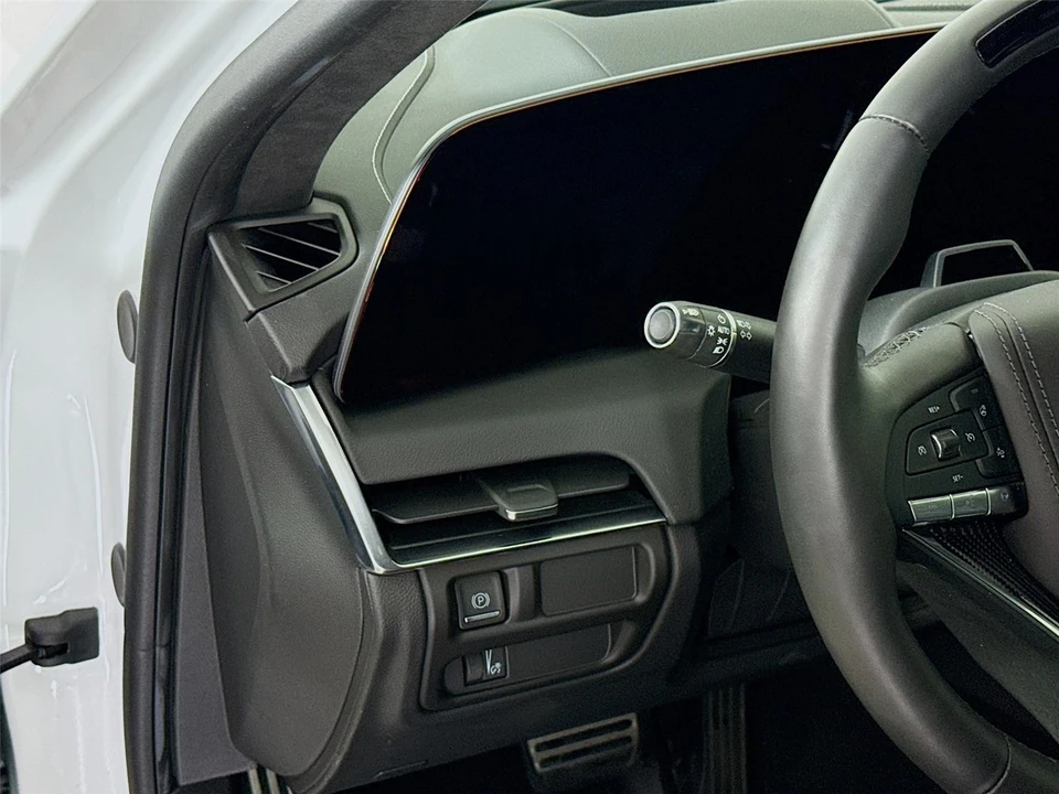 2025 Cadillac CT5-V Blackwing - Image 7 of 15