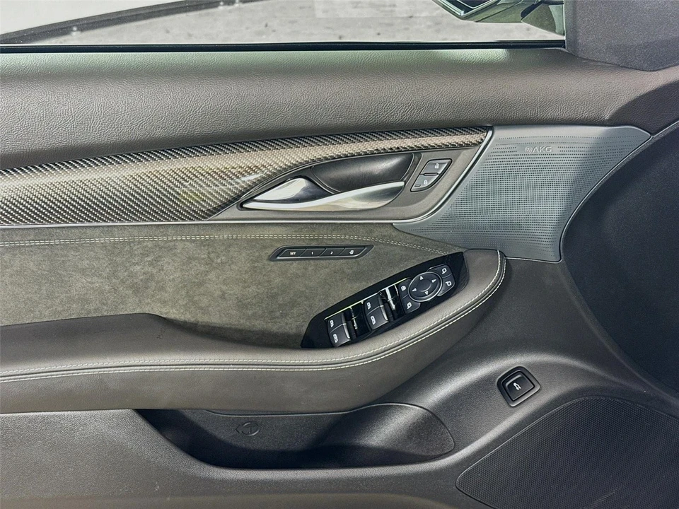 2025 Cadillac CT5-V Blackwing - Image 18 of 21