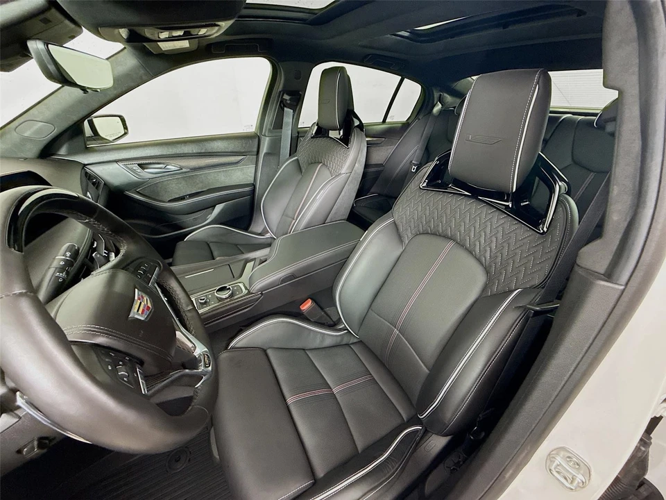 2025 Cadillac CT5-V Blackwing - Image 19 of 21