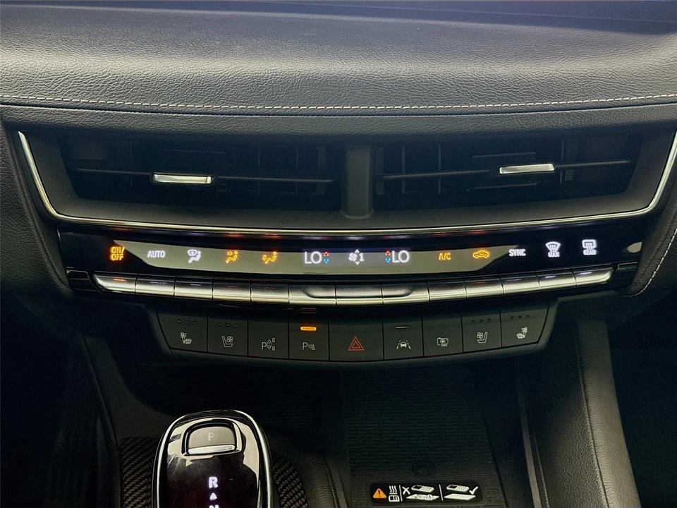 2025 Cadillac CT5-V Blackwing - Image 16 of 21