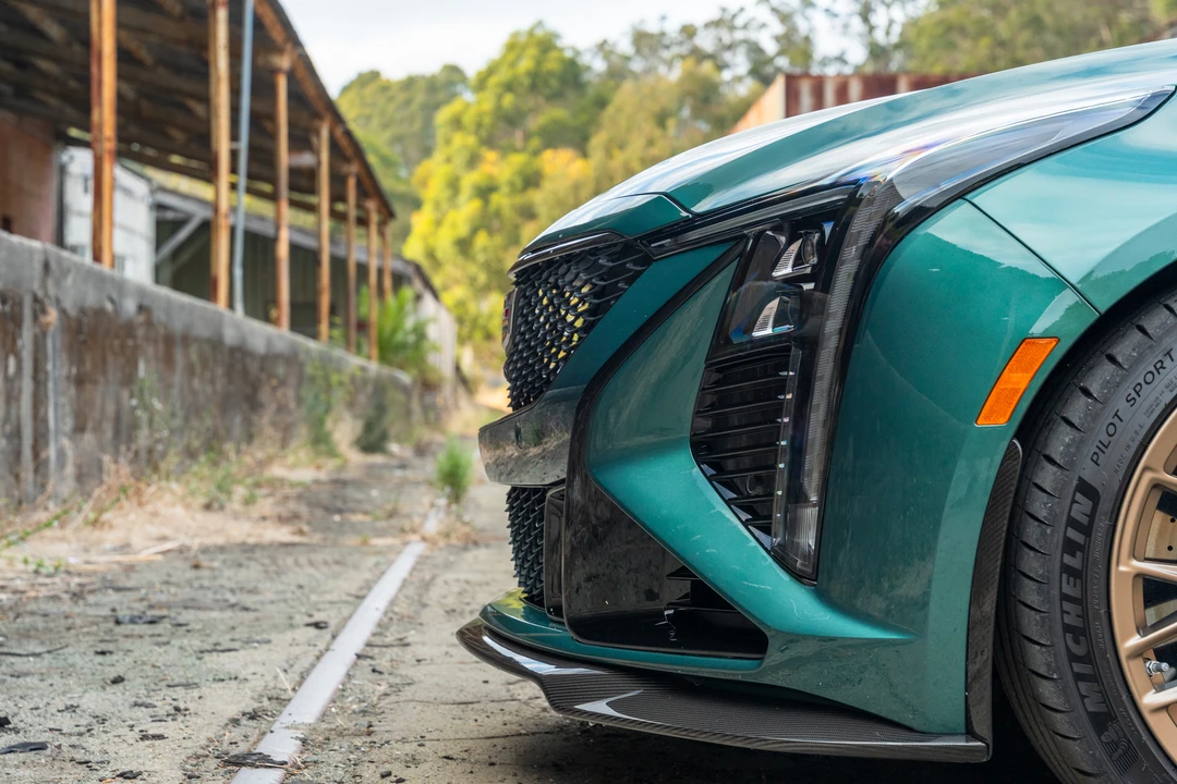 2025 Cadillac CT5-V Blackwing - Image 22 of 31