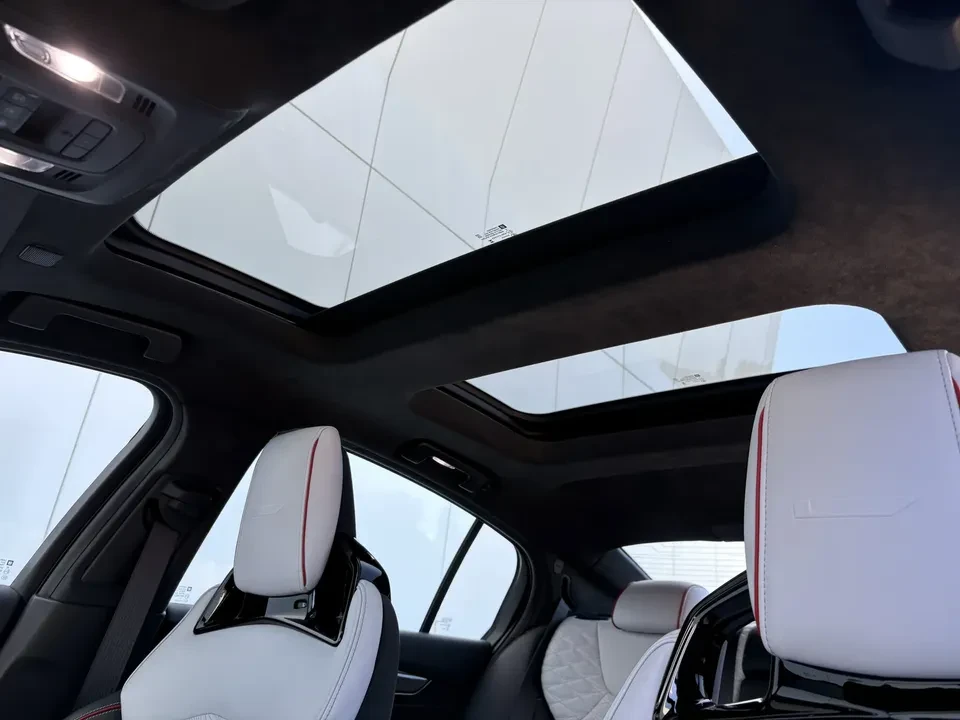 2025 Cadillac CT5-V Blackwing - Image 8 of 20