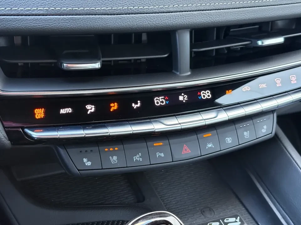 2025 Cadillac CT5-V Blackwing - Image 16 of 20