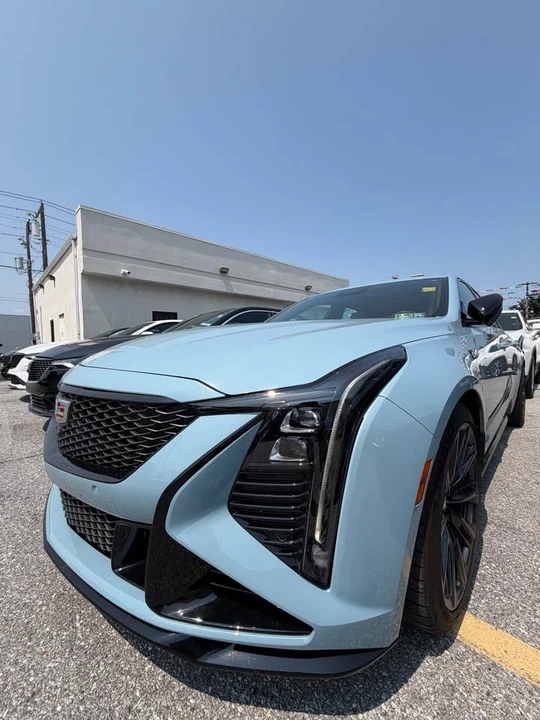2025 Cadillac CT5-V Blackwing - Image 6 of 13