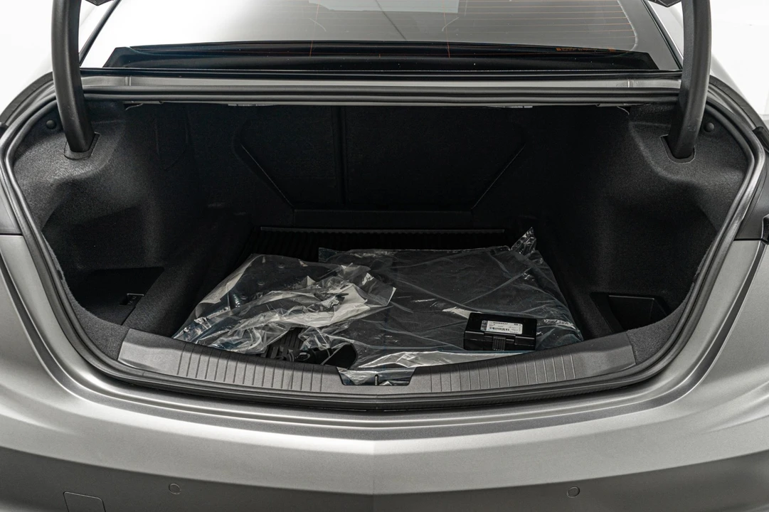 2025 Cadillac CT5-V Blackwing - Image 19 of 21