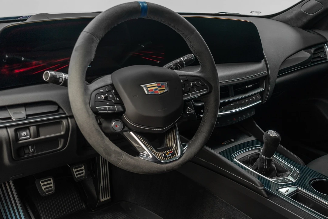 2025 Cadillac CT5-V Blackwing - Image 13 of 21