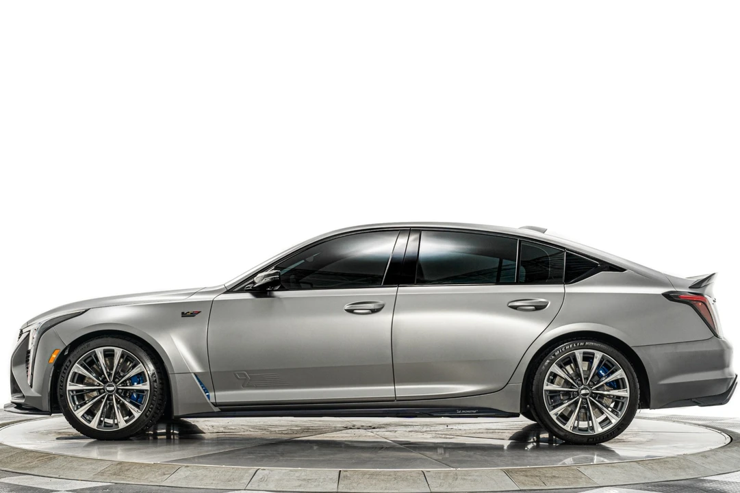 2025 Cadillac CT5-V Blackwing - Image 6 of 12