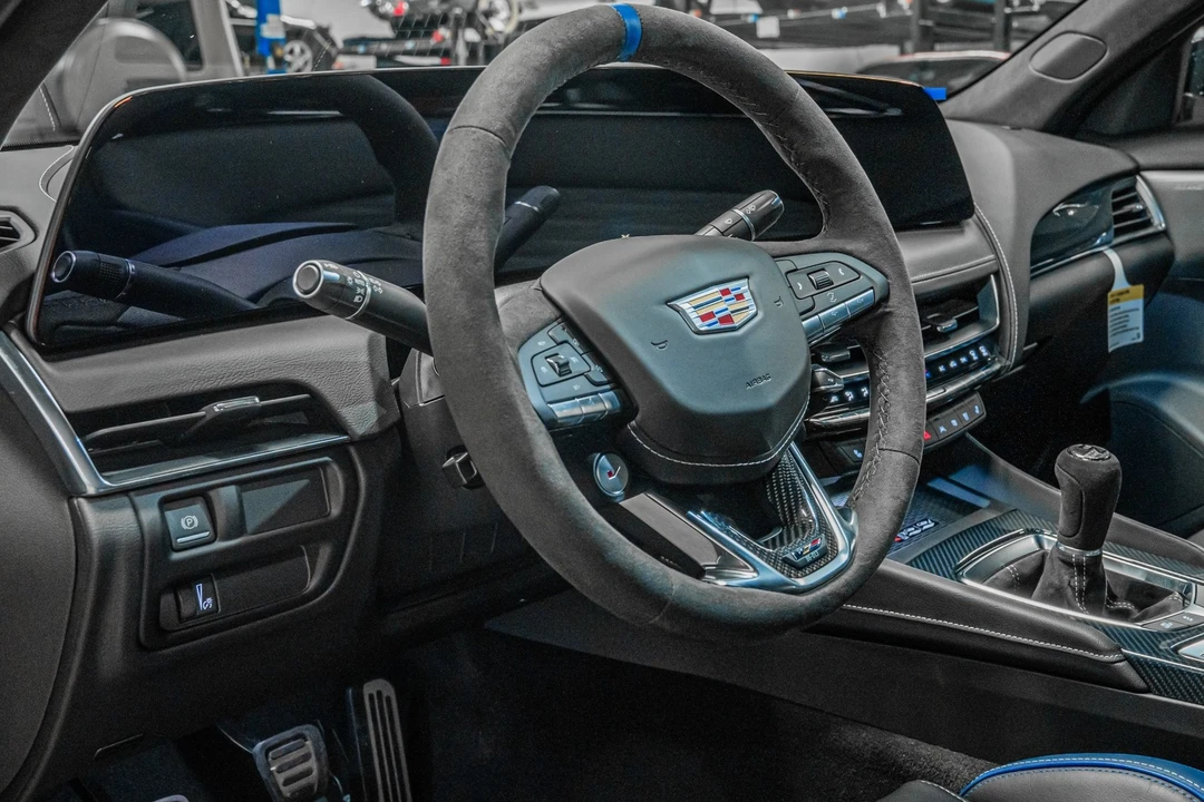 2025 Cadillac CT5-V Blackwing - Image 12 of 21
